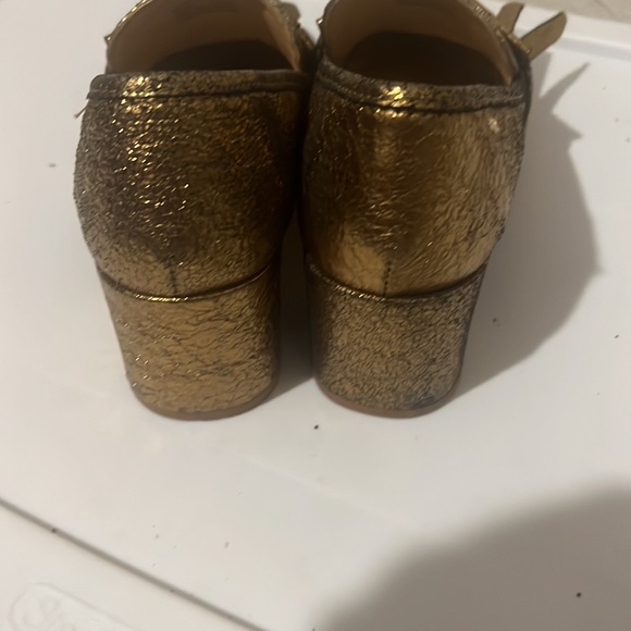 Kenneth Cole size 6 1/2 bronze thick heel - Picture 6 of 8